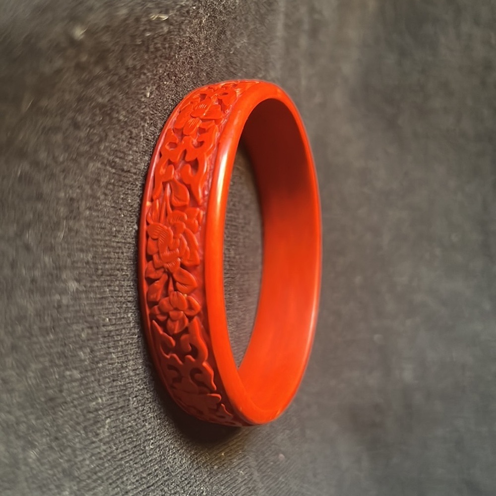 Wood carved bangle